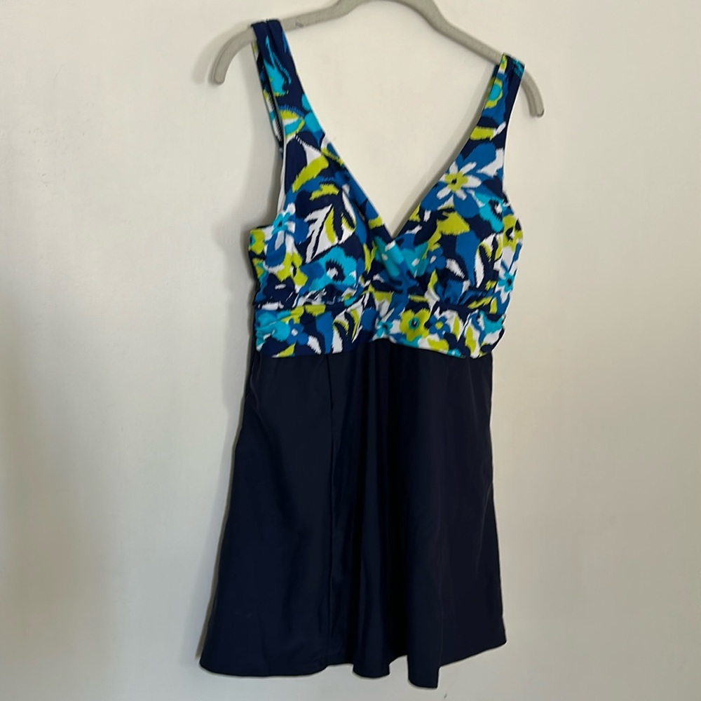 NWOT Ocean Dream Signature Swim Dress